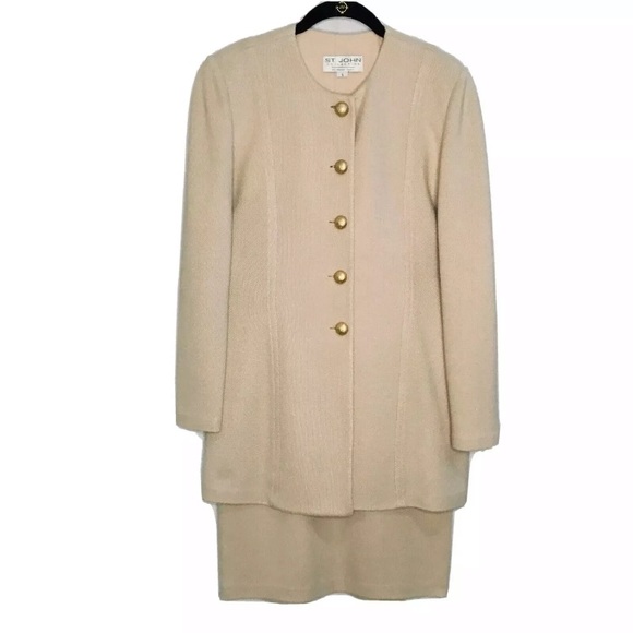 St. John Collection Skirt Suit set Sz 6 Beige